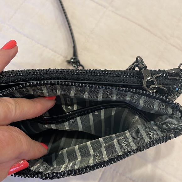 Mimco, glomesh purse/ shoulder bag. Never used. - Picture 5 of 11